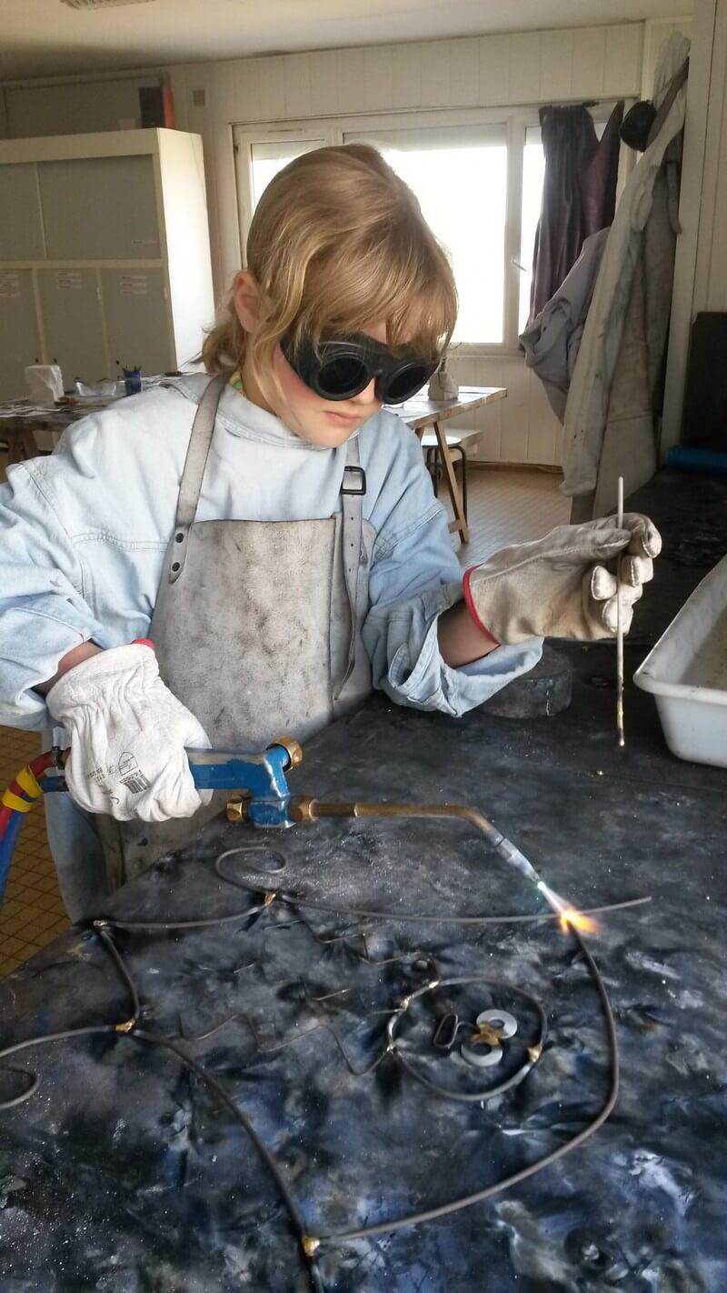 Travail au chalumeau à L'Atelier CEAPC Travail au chalumeau à L'Atelier CEAPC